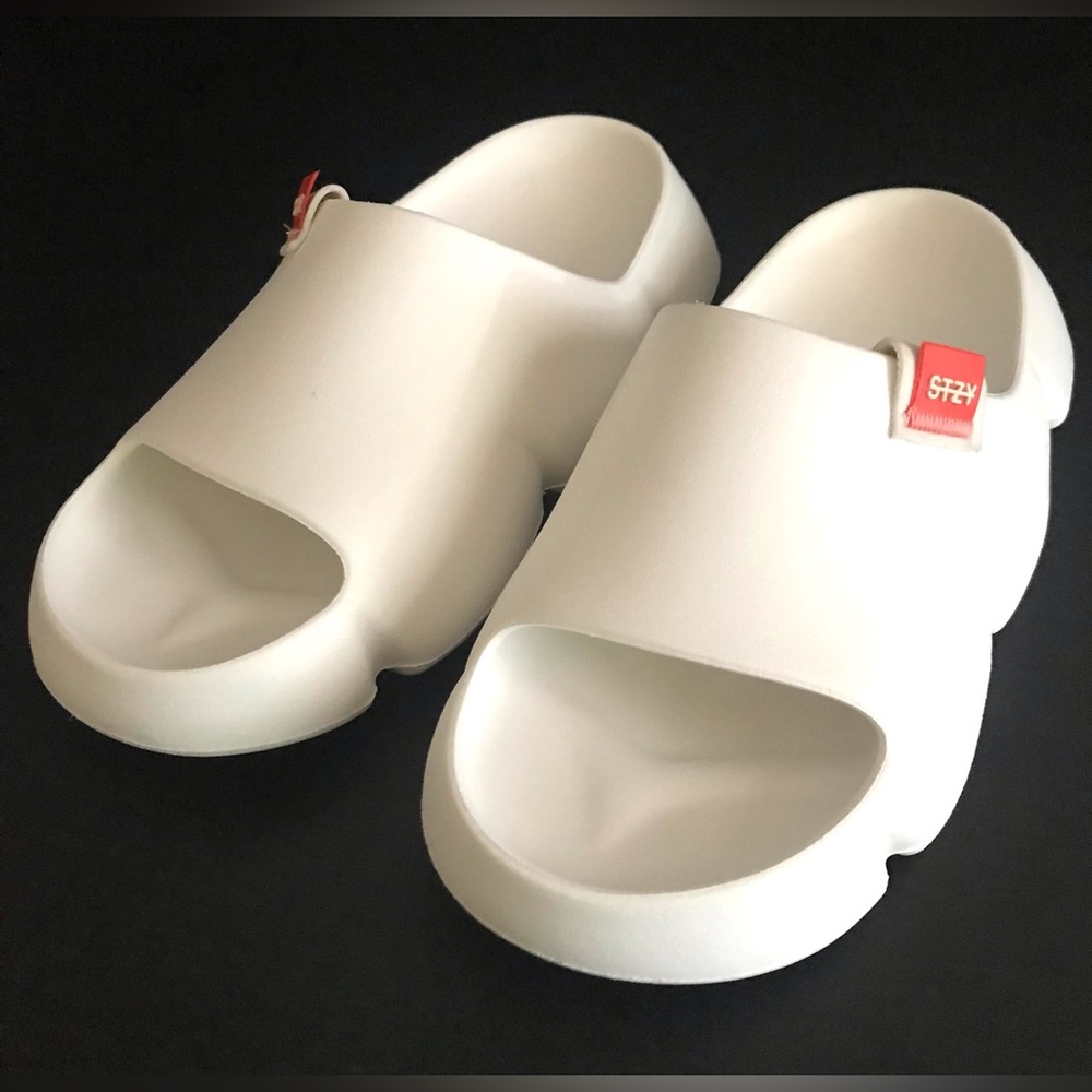 STZY Enok Cloud Slides Mens Sz-10 White Super Chunky Comfy SlipOn Foam Sandal